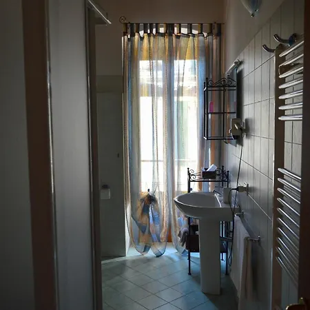 La Contrada Panzió Sarnico