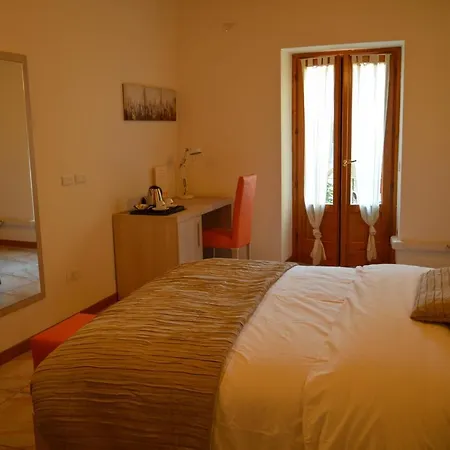 La Contrada Bed and breakfast