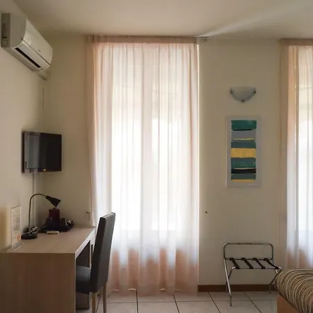 La Contrada 3*
