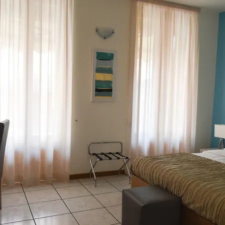 Panzió La Contrada Sarnico