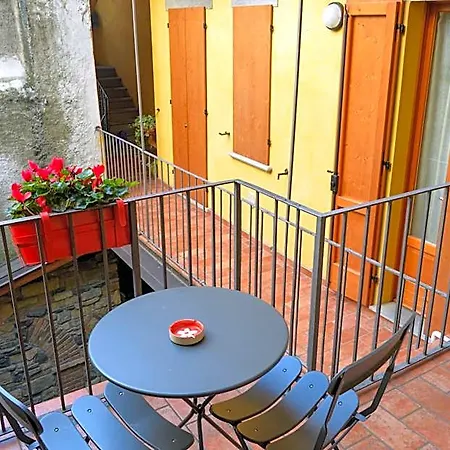 La Contrada